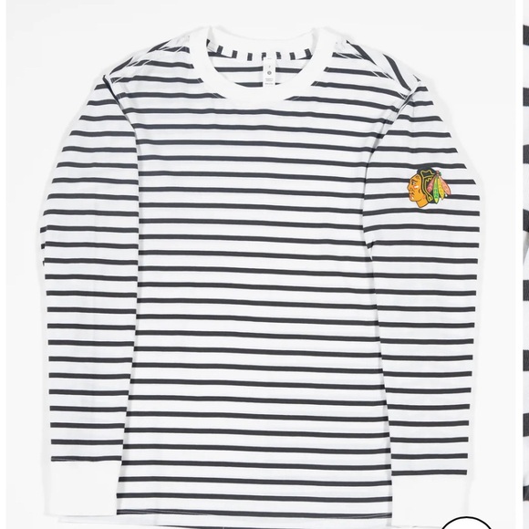 LULULEMON LADIES CHICAGO BLACKHAWKS ALL YOURS COTTON LONG-SLEEVE SHIRT - Picture 1 of 5